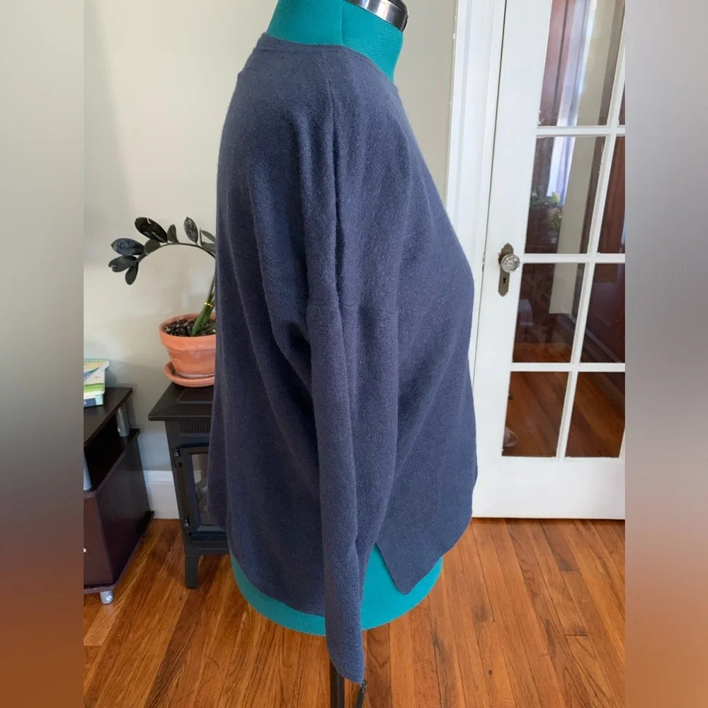 Eileen Fisher 100% superfine merino wool scoop neck sweater M EUC - Picture 2 of 12